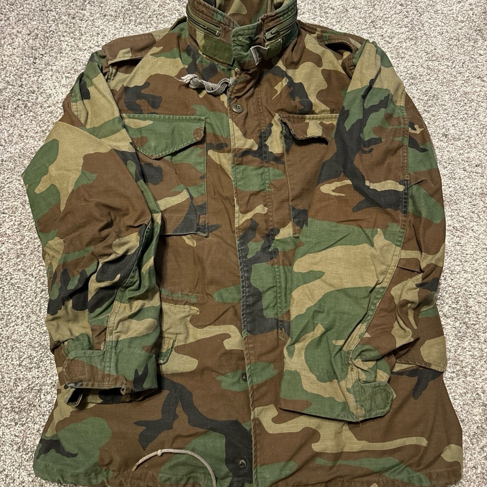 US Military M65 Field Jacket Mens Small Short Woodland Camo Cold Weather Coat
